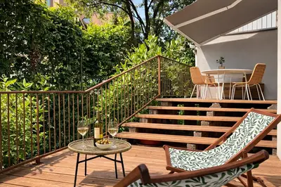 Balcone o terrazza di STUDIO 14 - apt design con terrazza sul fiume - 2 biciclette incluse - vicino al centro