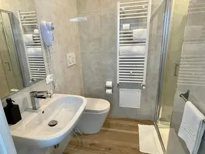 Bagno di ARBI VENICE STATiON