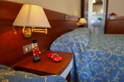 Letto o letti in una camera di Easy Hotel Meryon