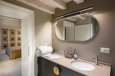 Bagno di Palazzo Borgoloco