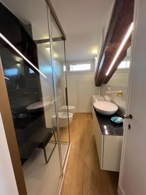 Bagno di Attico Canal Grande a Palazzo Contarini Corfù