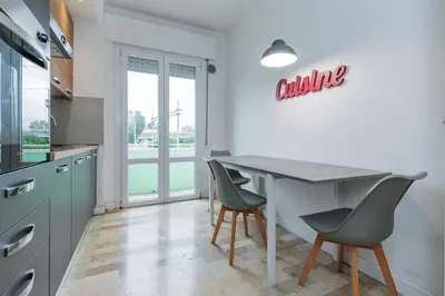 Cucina o angolo cottura di FREE PARK Hapton house Trento 19 1 Mestre Easy to Venice