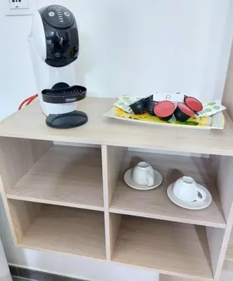 Set per la preparazione di tè e caffè presso Casa Mirella