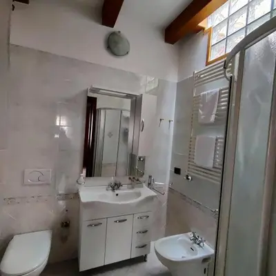 Bagno di Palazzo degli Artisti