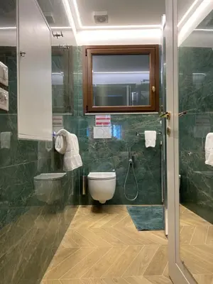 Bagno di Dimora Contarini Charm Apartment on Grand Canal