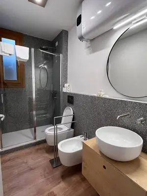 Bagno di Residenza Urania
