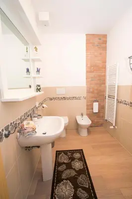 Bagno di Agriturismo Ae Cavane