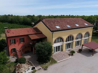 Edificio in cui si trova l'agriturismo