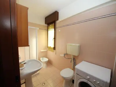 Bagno di Apartment Casa Jolanda-7 by Interhome