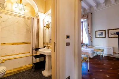 Bagno di Ca' De Le Colonne - Luxury Grand Canal View
