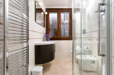 Bagno di Biennale Comfort House - modernità a Castello