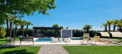 Piscina di CasaKadd001Luxury Heated Pool Garden PatioBarbeque o nelle vicinanze