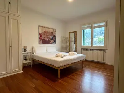 Letto o letti in una camera di Welc-ōM Luxury Hillside Retreat