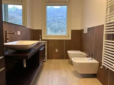 Bagno di Welc-ōM Luxury Hillside Retreat