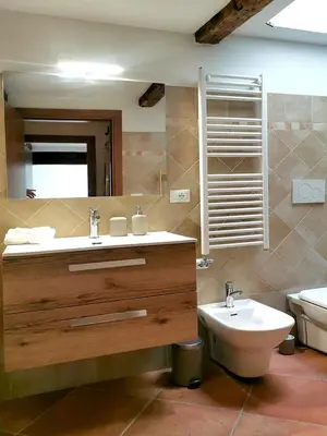 Bagno di A Room with a View Apartment