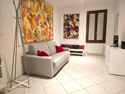 Area soggiorno di Rose House with private Garden