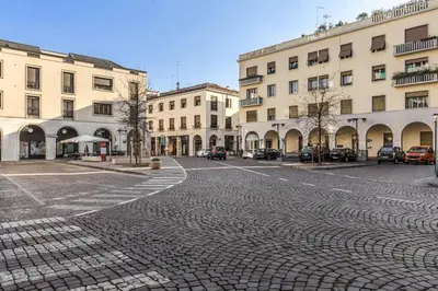 Il quartiere o una zona nella vicinanze dell'appartamento