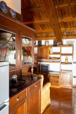 Cucina o angolo cottura di Chalet del Mare VISTA CANALE