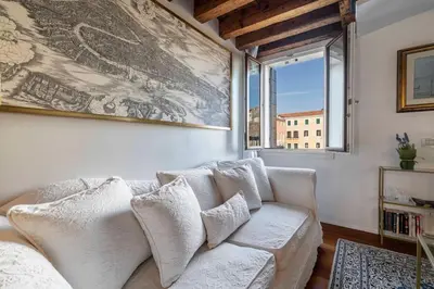 Area soggiorno di Ca’ Bruna San Trovaso Apartment