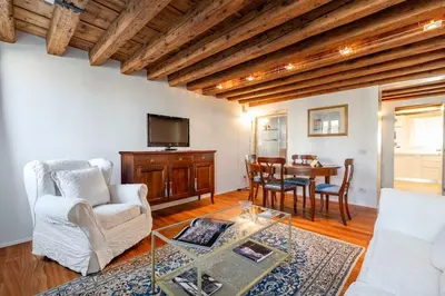 Area soggiorno di Ca’ Bruna San Trovaso Apartment