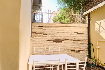 Balcone o terrazza di [300metri dal DUOMO] Bilocale con Corte Privata