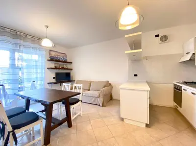 Cucina o angolo cottura di Residence Aurora Park - Carraro Immobiliare - Family Apartments