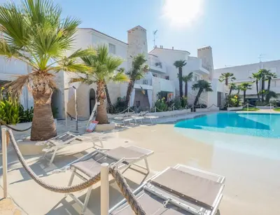 Piscina di Appartamento Ca' Liscia Ruja o nelle vicinanze