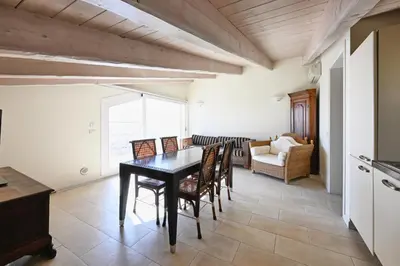Area soggiorno di Villa al Mare Apartments