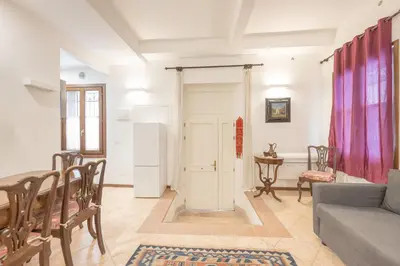 Area soggiorno di Casa Luna - 10 min from Venice Train Station
