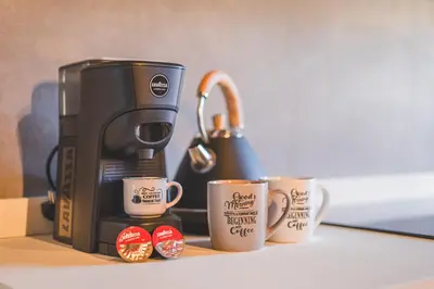 Set per la preparazione di tè e caffè presso BATTISTI HOSPITALITY - un'avventura