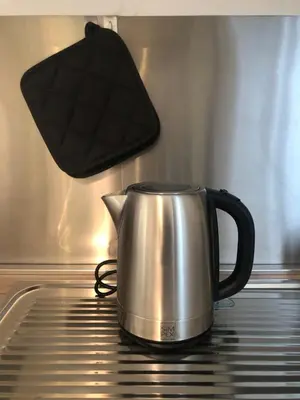Set per la preparazione di tè e caffè presso padovaplace