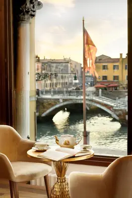 Vista sul fiume nelle vicinanze dell'appartamento