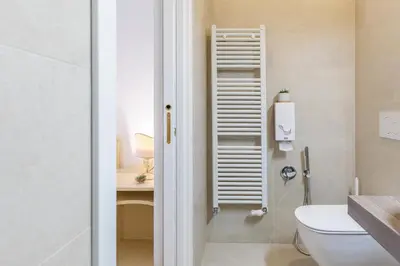 Bagno di Villa Luccon - Mirano Centro Storico