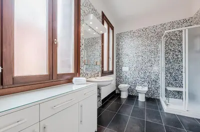 Bagno di GuestHost - Elegant Apartment near Piazza San Marco
