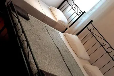 Letto o letti in una camera di castello 2