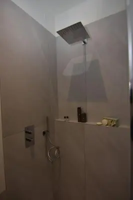 Bagno di monolocale incantevole