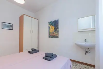 Letto o letti in una camera di Jesolo Lido Free Parking - 4 Guests - Near Beach - app 1
