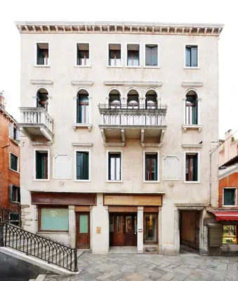 Edificio in cui si trova l'hotel