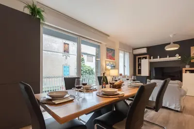 Planimetria di Art Home x6 in centre with private parking