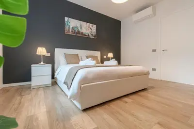 Planimetria di Art Home x4 in centre with private parking