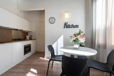 Cucina o angolo cottura di Sea to Sky Apartments by Wonderful Italy