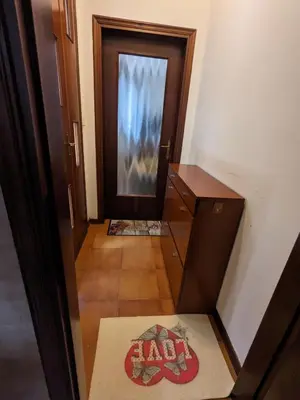 Planimetria di Casa singola con spazio auto e giardino