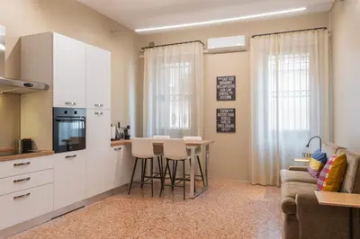Cucina o angolo cottura di R Gardenia House