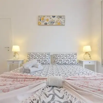 Queen Home Beauty