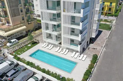 Piscina di East Side Apartments o nelle vicinanze
