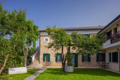 Giardino di CASA ELSA Charming Apartment