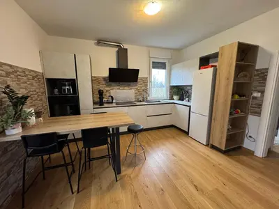 Cucina o angolo cottura di Appartamento moderno Netflix & Free Parking