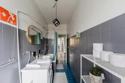 Bagno di GuestHost - TINO ART HOUSE Forest With Air-conditioner!