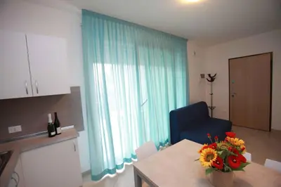 Cucina o angolo cottura di One-Bedroom Apartment Rosolina Mare near Sea 4