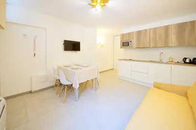 Cucina o angolo cottura di DolceVita Apartments N 521